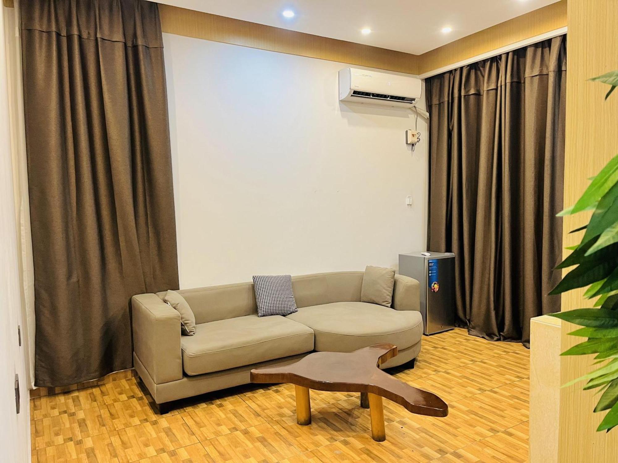 H&H Hotel Kinşasa Dış mekan fotoğraf