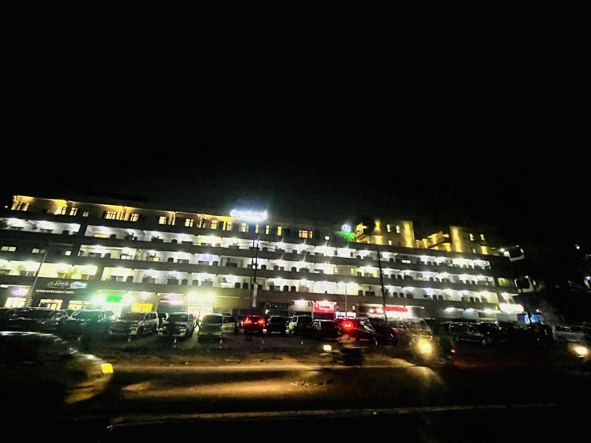 H&H Hotel Kinşasa Dış mekan fotoğraf