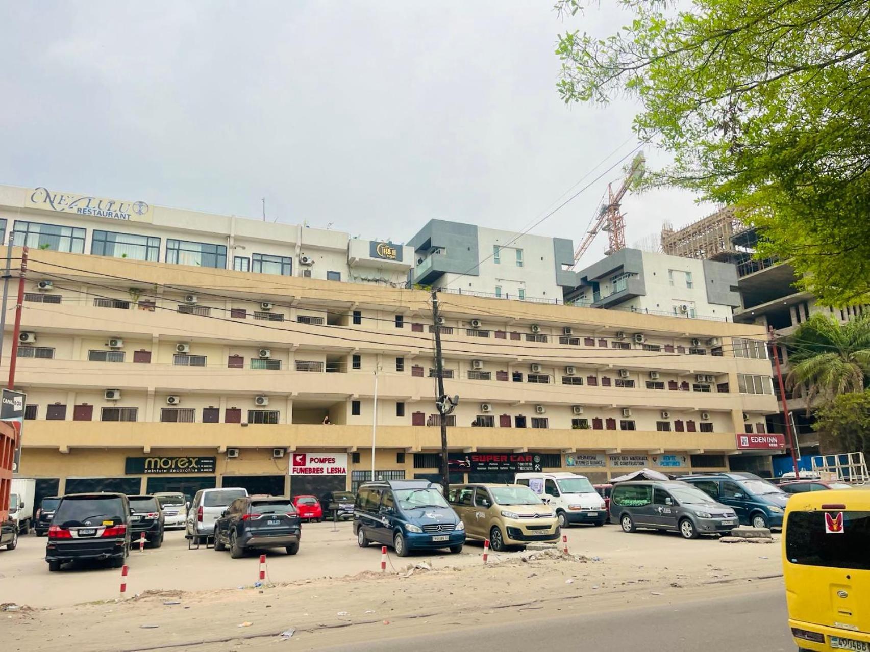 H&H Hotel Kinşasa Dış mekan fotoğraf